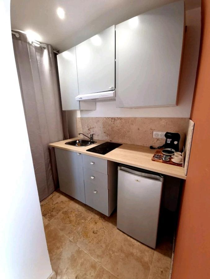 Suite Jaccuzzi En Camargue Port-Saint-Louis-du-Rhône Buitenkant foto